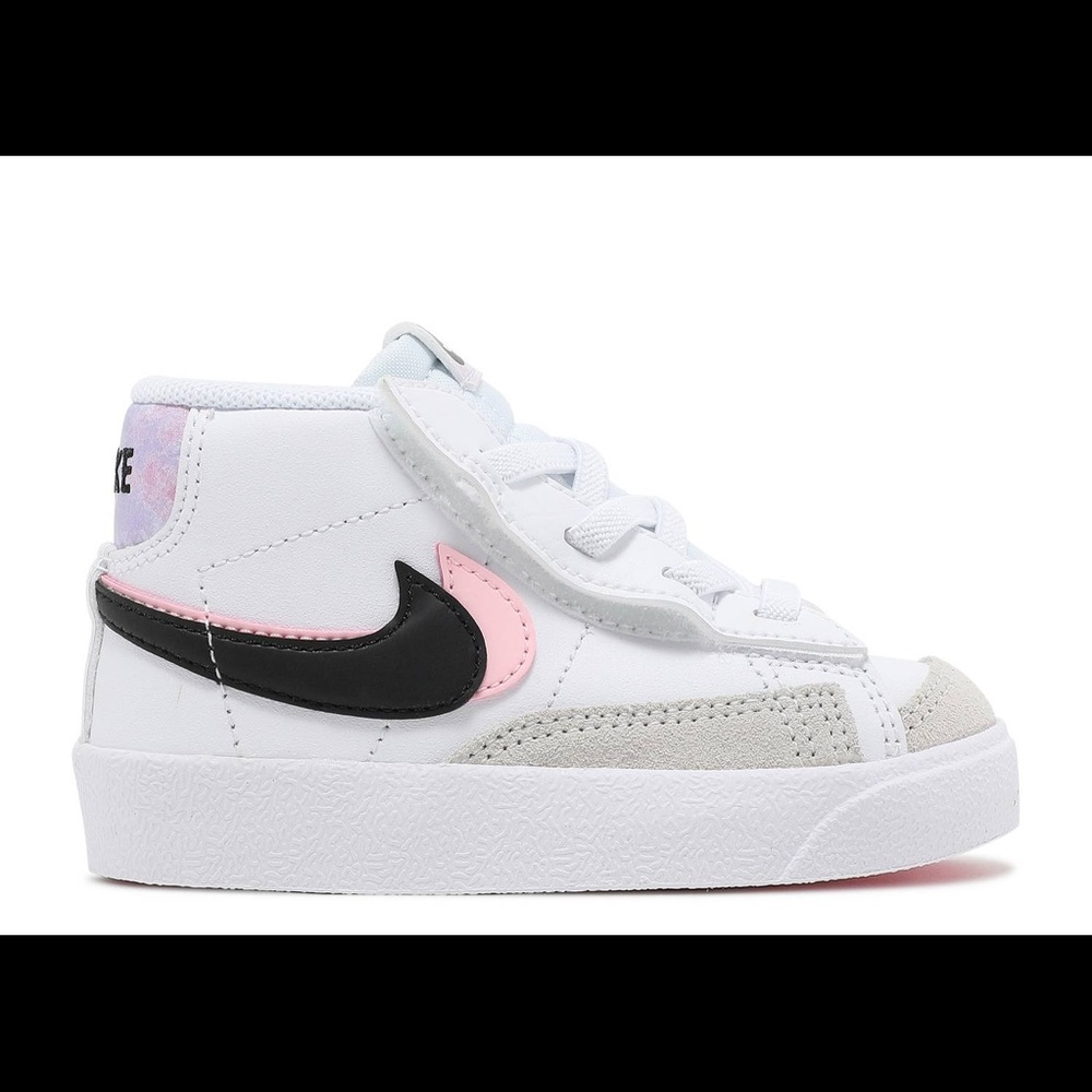 Nike Blazer Mid 77  shoe